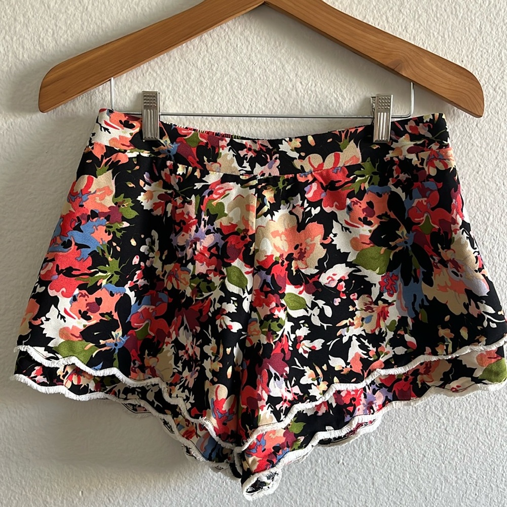Lush Shorts